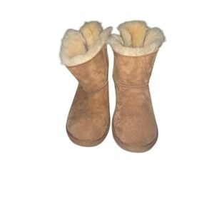 UGG Bailey Bow II Short Chestnut Boots Women's 5 NWOT $200 Retail